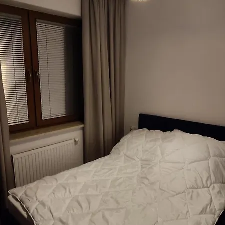 Opera Kolobrzeska 6 Super Vip Parking Apartment