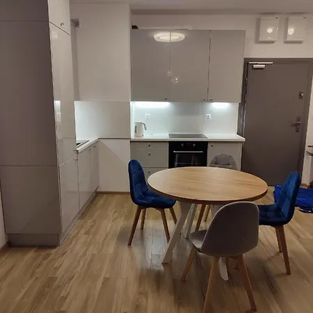 Apartment Opera Kolobrzeska 6 Super Vip Parking *