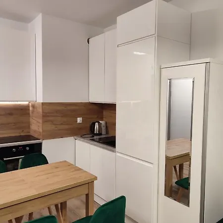 Opera Kolobrzeska 6 Super Vip Olsztyn (Warmian-Masurian)