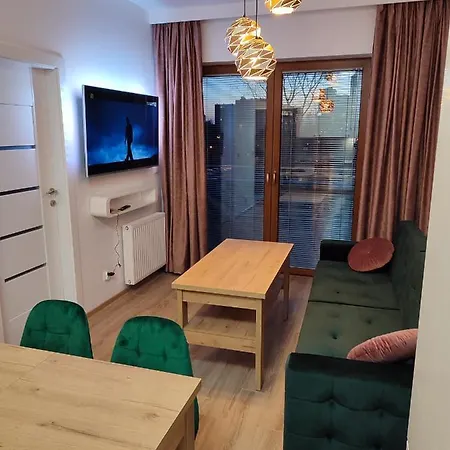 Apartment Opera Kolobrzeska 6 Super Vip Parking *