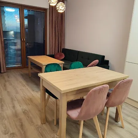 Apartment Opera Kolobrzeska 6 Super Vip Parking